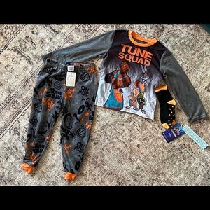 Looney tunes pj set